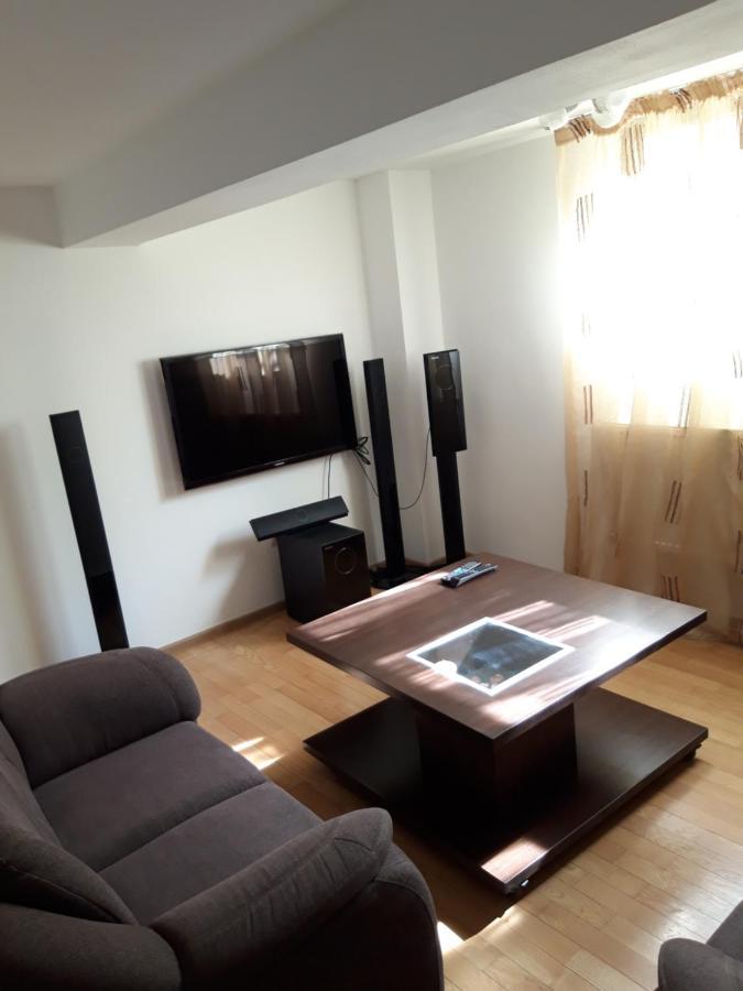 Papas Apartments Bucurestii Noi Eksteriør billede