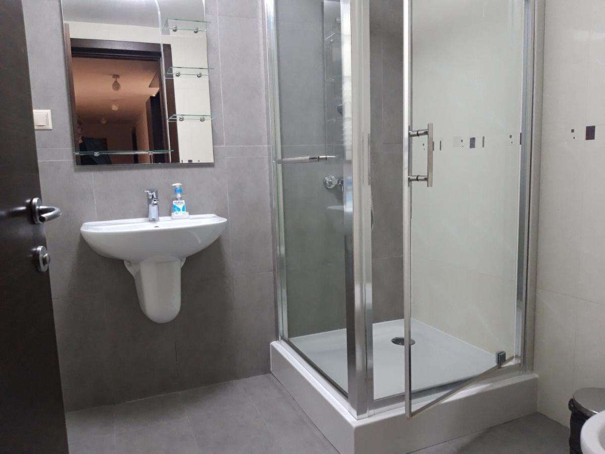 Papas Apartments Bucurestii Noi Eksteriør billede