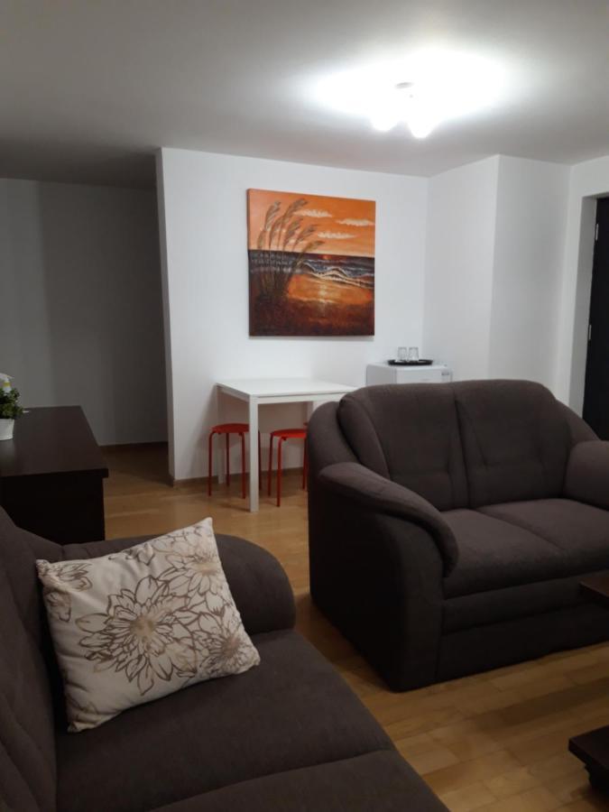 Papas Apartments Bucurestii Noi Eksteriør billede